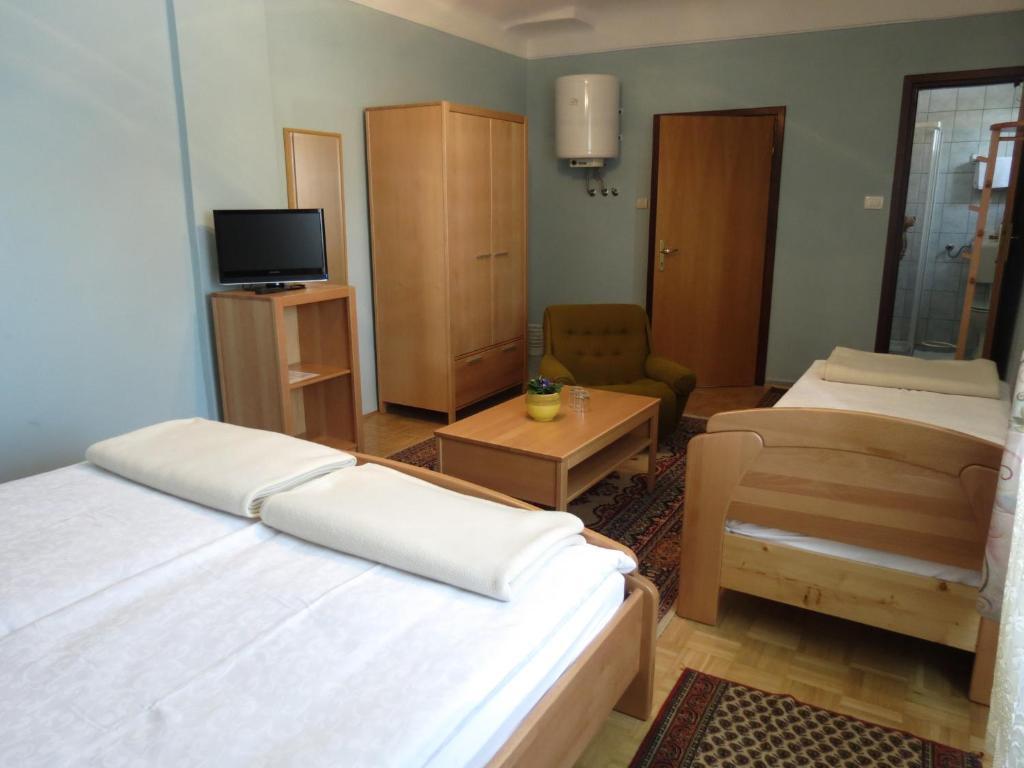 Motel Divjak Spodnje Hoce Room photo